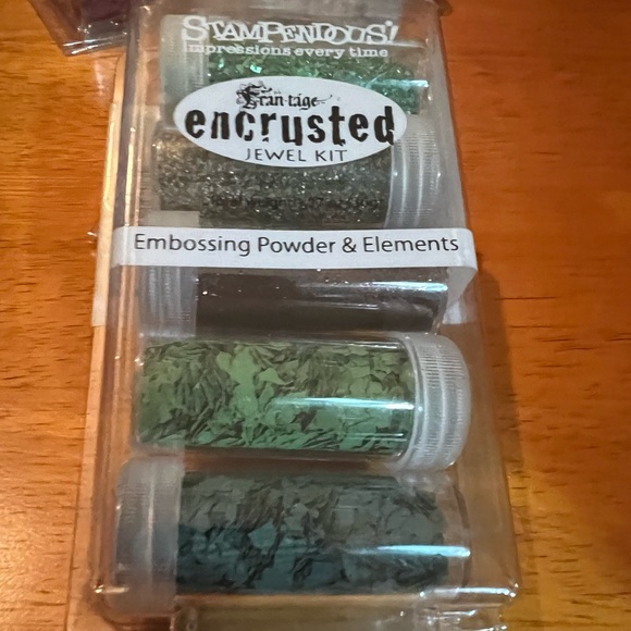 Stampedous Jewel Embossing Powder & Elements - Picture 4 of 6